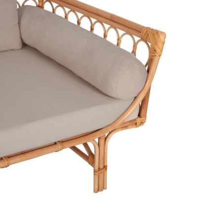 ЛЕГЛО-ДИВАН ALIKI РАТАН В ЕСТЕСТВЕНИ-БЕЖОВИ ВЪЗГЛАВНИЦИ 200x100x86Hcm.